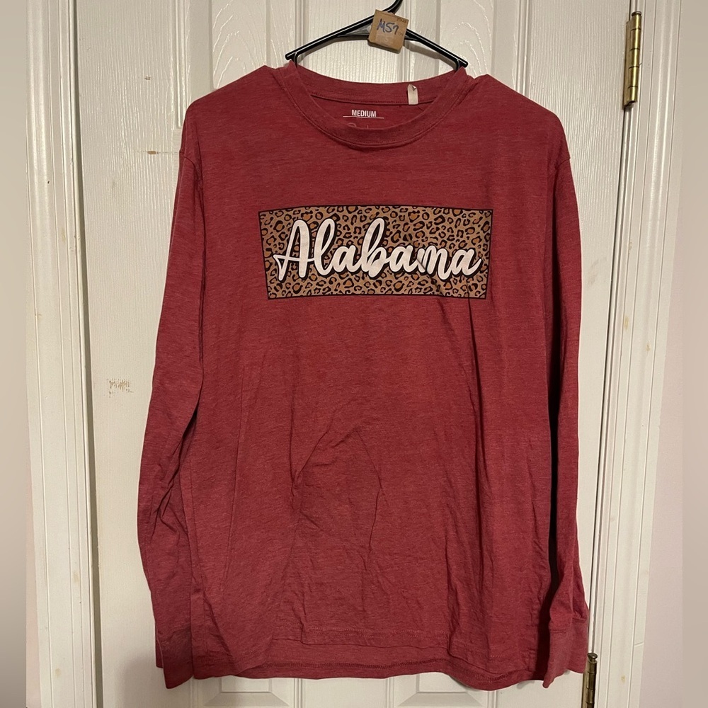 Pressbox Maroon Alabama Leopard Print Tee size M
